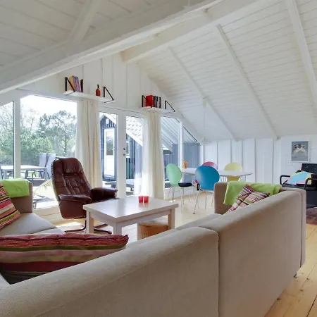 Holiday home Maxie - 1-2km From The Sea In Western Jutland By Interhome Fano