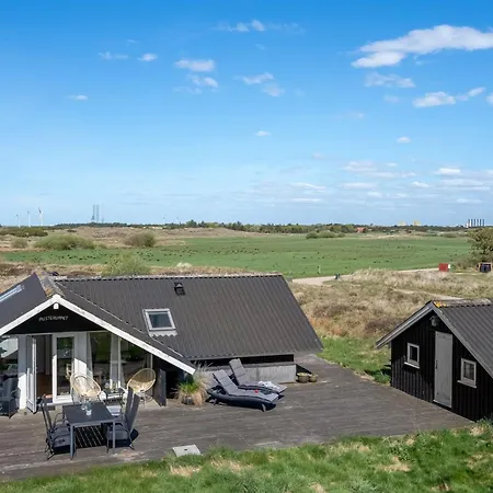 Holiday home Maxie - 1-2km From The Sea In Western Jutland By Interhome