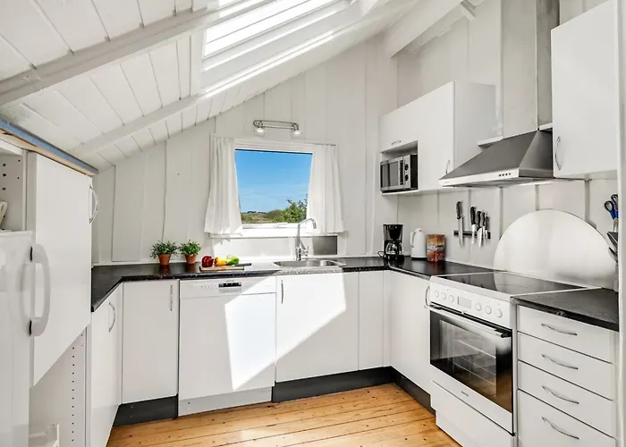 Maxie - 1-2km From The Sea By Interhome